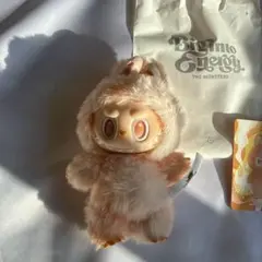 POP MART ラブブ　HAPPINESS