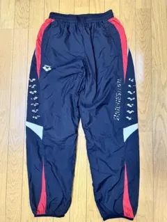 Item thumbnail for item e11b2194-2b71-40ce-a29d-454668a41c81