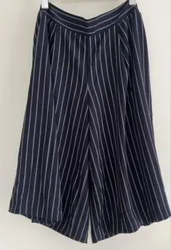 ストライプ柄 ガウチョパンツ ワイドパンツ ネイビーのサムネイル