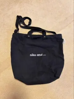 niko and ... ブラック ショルダーバッグ