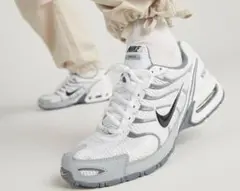 新品☆未使用⭐︎箱付⭐︎ナイキNIKEエアマックストーチ4 スニーカー 靴29cm