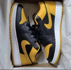 NIKEスニーカー24.0