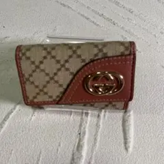 GUCCIグッチゴールド GG / 格子 キャンバス × レザー キーケース