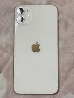 iPhone11 本体　64GB