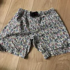 花柄 半ズボン・ハーフパンツ