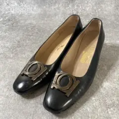 サルヴァトーレフェラガモ ダブルガンチーニ ローファー レザー　ブラック