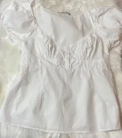 Brandy Melville 半袖ホワイトシャツ