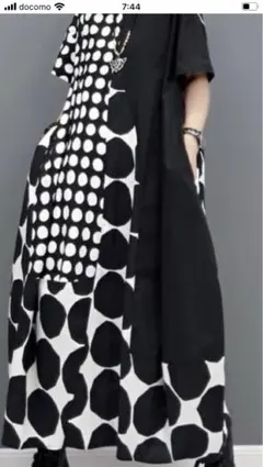 さらに値下げ中！ロングワンピース マキシ丈 切り替え 半袖 アシンメトリー水玉