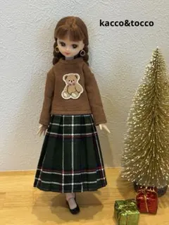 No.3881 ハンドメイド22cmドール服 2点セット（ピアス付き）