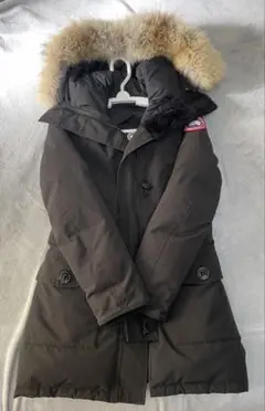 美品Canada Goose ブラックダウンジャケット
