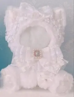 作家 ぬい服 ホワイトのサムネイル