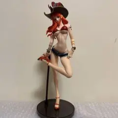 ★ワンピース　ナミ　FLAG DIAMOND SHIP フィギュア
