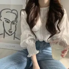 レーストップス カジュアル　綺麗め　フリルのサムネイル