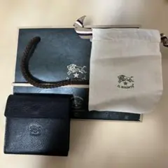 ノ*ン様 IL BISONTE ブラック 二つ折り財布