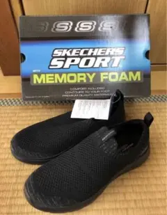 新品未使用　スケッチャーズ　スニーカー　スリッポン　ハンズフリー　ウォーキング