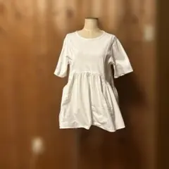 オペークドットクリップ ペプラム 個性的デザイン半袖Tシャツのサムネイル