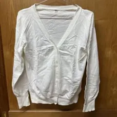 ユニクロ白ホワイトVカーディガン
