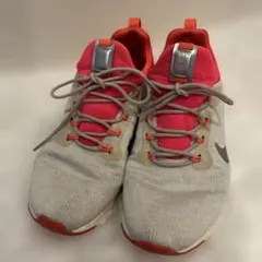 Nike ランニングシューズ 23.5