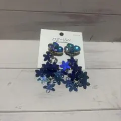 イヤリング　青いお花モチーフ