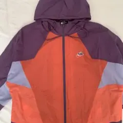 【人気ロゴ】NIKE ジップアップ　ナイロン　ジャケット　パーカー　筆記体ロゴ