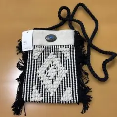 Kahiko 刺繍フリンジ付きサコッシュのサムネイル
