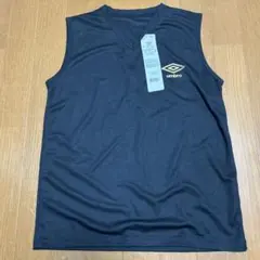 新品 umbro Vネック スリーブレスシャツ 160のサムネイル