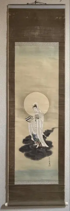 掛け軸 村井紫雲 彩色山水 絹本 希少 軸装 茶道具 掛軸 美品 です。 掛け軸 村井紫雲 彩色山水 絹本 希少 軸装 茶道具 掛軸 美品