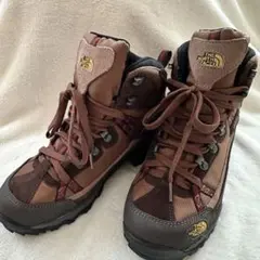 Item thumbnail for item dade9999-a2cd-4d9f-b83e-a8be8e8ee6ef