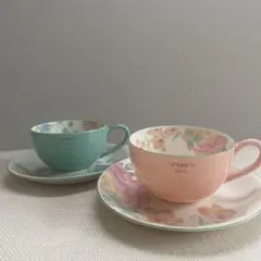 ungaro 花柄 ティーカップ・ソーサー 2個セット
