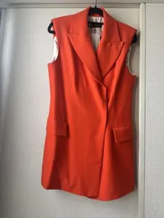 ノースリーブジャケットZARAのサムネイル