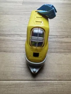 ドクターイエロー 鉄道車両型ケース ストラップ付き