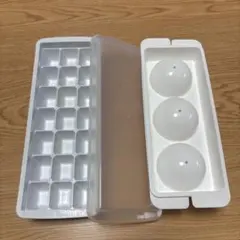 製氷皿 12個取り ホワイト - メルカリ