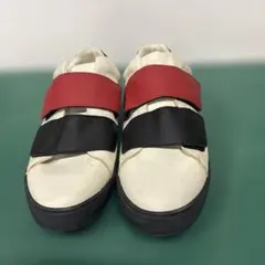 ZARA メンズスニーカーのサムネイル