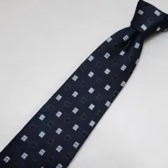 Item thumbnail for item 213ba2a4-c7b2-427e-ad1b-7e17285973d2