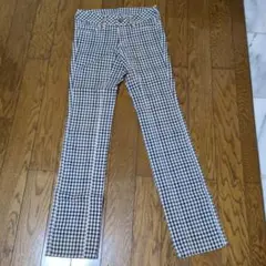 Item thumbnail for item 0f950dc6-af3e-4107-b82a-f4428a6a1f4f