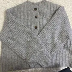 GRL グレー ボタン付きリブ編み長袖ニット