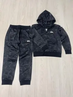 【Quiksilver】グレー セットアップ 140cm 150㎝のサムネイル