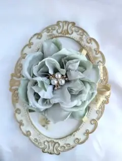 淡いグリーンコサージュ　コサージュ　発表会　七五三　着物　　入学式 入園式　卒業