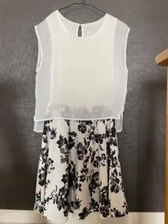 Vis ワンピース　白　花柄