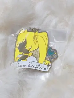 プリキュア一番くじ F賞 シルエットメタルチャーム キュアサンシャイン