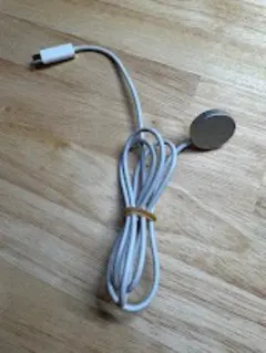 Apple Watch磁気高速充電 - USB-Cケーブル（1 m） 純正品