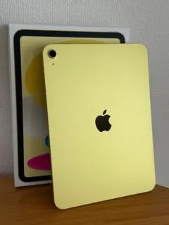 【美品】iPadA16　11インチ128GB　イエロー　ケース付きのサムネイル