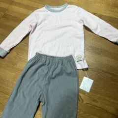 コットン製ピンクグレー長袖パジャマセット、110センチ女の子用