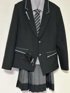 卒業式に❣️MICHIKO LONDON KOSHINO フォーマルスーツ