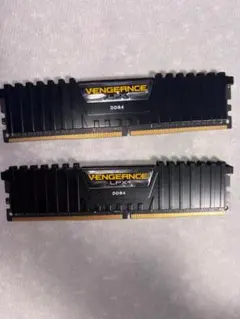 デスクトップPC用メモリ　CORSAIR DDR4-32GB [16GB×2枚]