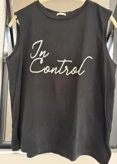 GU ノースリーブ　タンクトップ　XLサイズ　黒