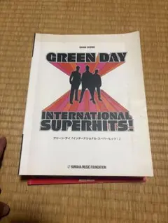 Green Day American Superhits! 30周年トリビュート - メルカリ