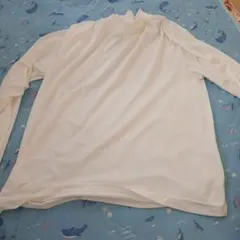 m*k様 ホワイト フリルネック 長袖トップス