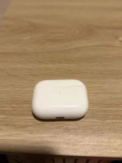 【美品】AirPods Pro White 使用少なめ 医療用カバー使用 美品】AirPods Pro White 使用少なめ 医療用カバー使用 - メルカリ