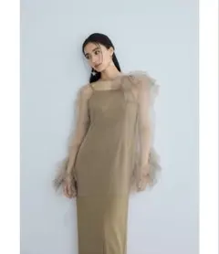 ANDRESD ベージュ チュール フリル ドレス　結婚式